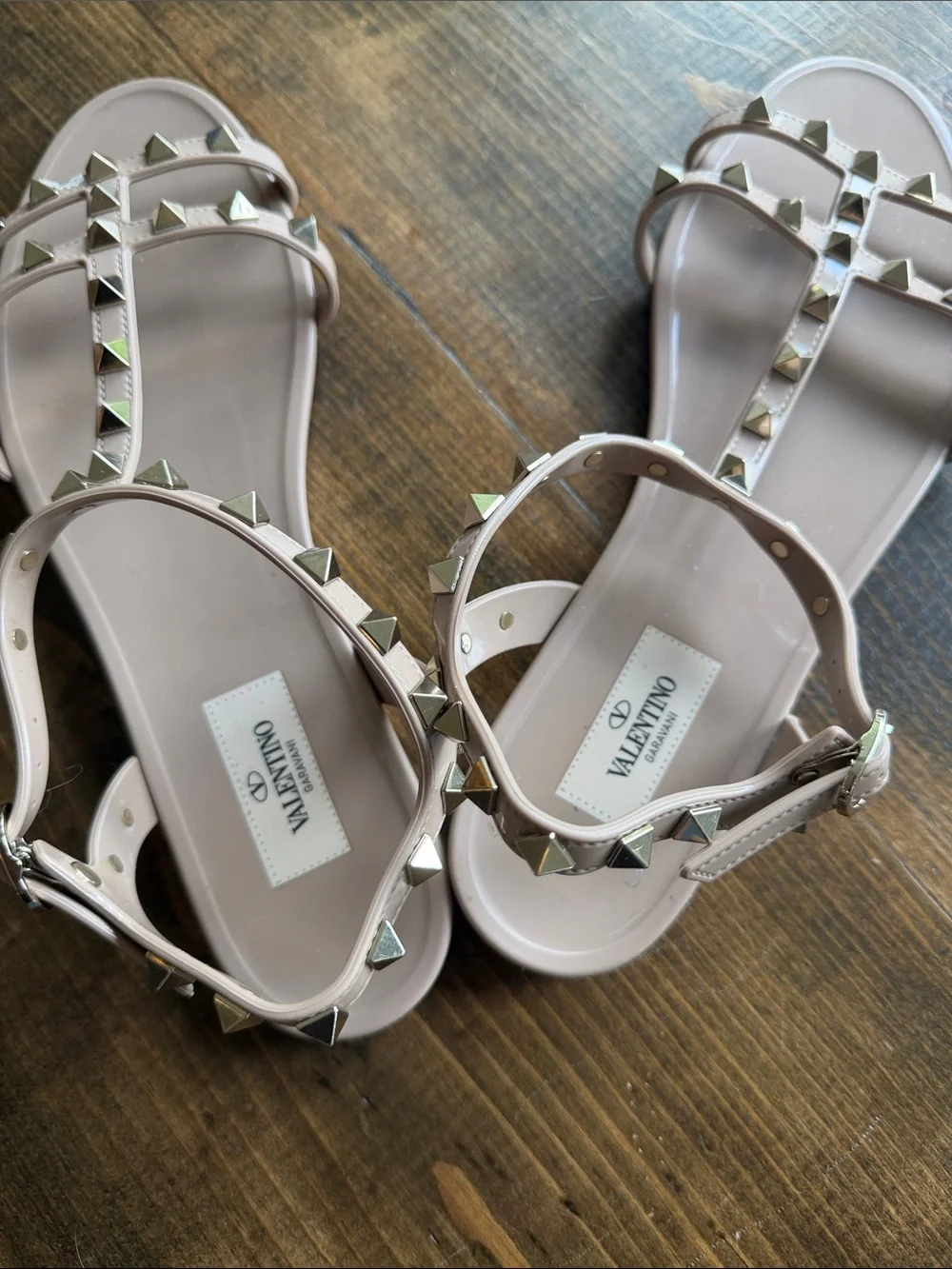 Valentino Jelly Nude Rockstud T-Strap Sandals 40 - Picture 3 of 5
